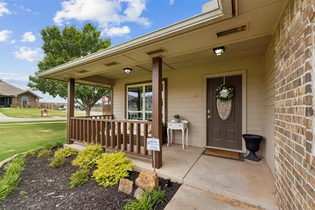 Photo 5 — 11321 NW 7th Street, Yukon, OK 73099
