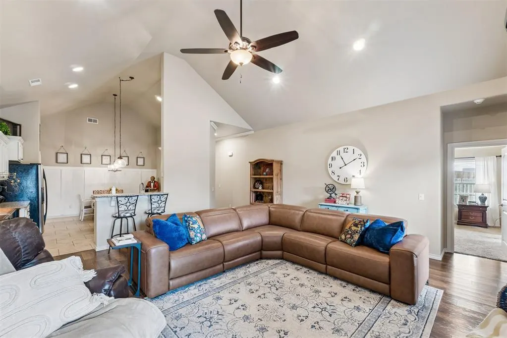 Photo 14 — 11321 NW 7th Street, Yukon, OK 73099
