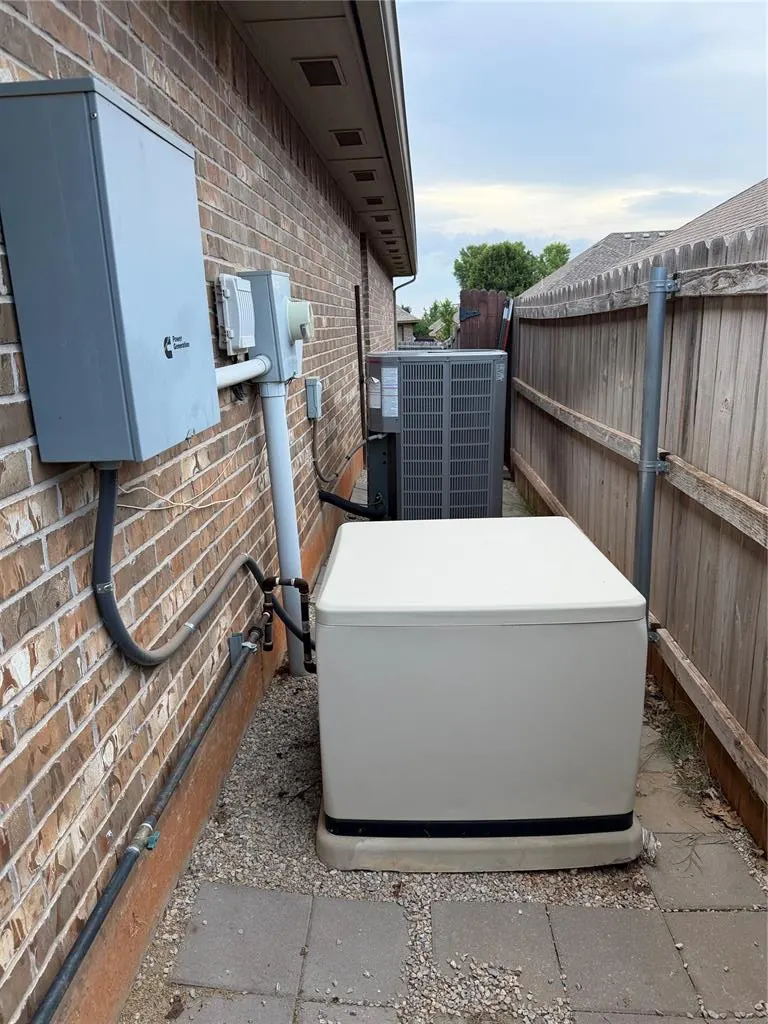 Photo 46 — 11321 NW 7th Street, Yukon, OK 73099