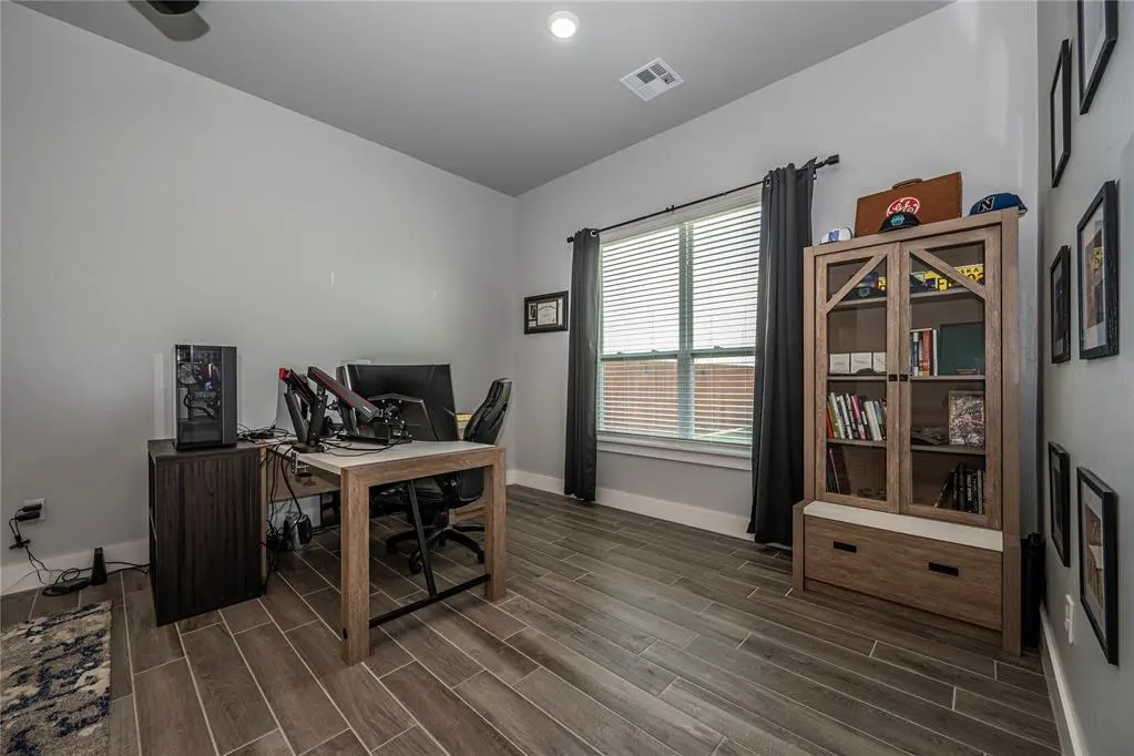 Photo 18 — 4047 Black Rock Lane, Norman, OK 73072