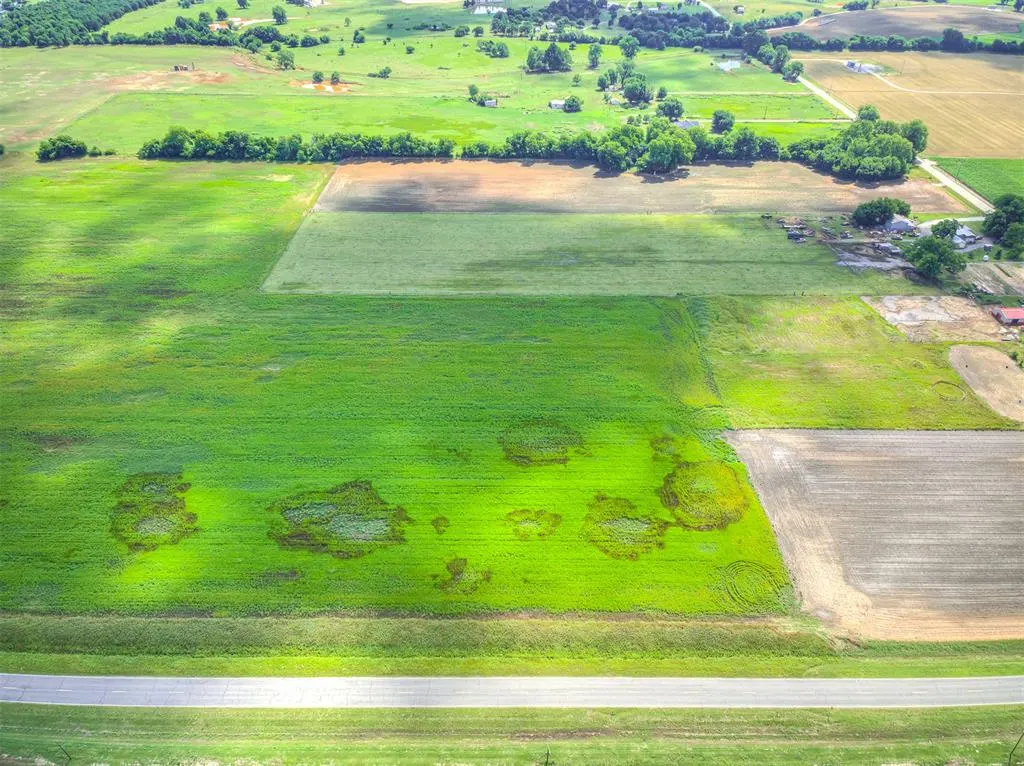 Photo 5 — 0006 N Harrah Road, Harrah, OK 73045