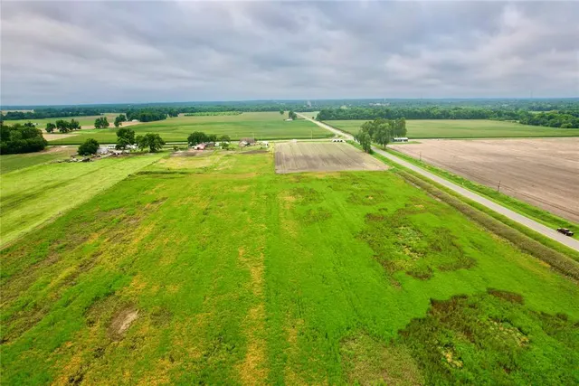 Photo 8 — 0006 N Harrah Road, Harrah, OK 73045