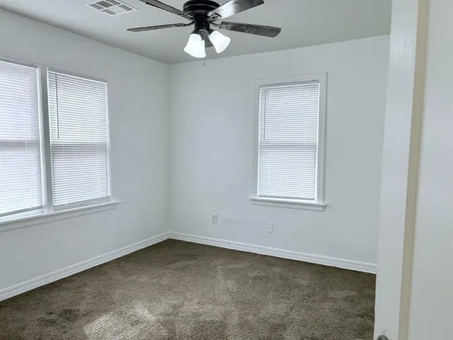 Photo 3 — 3000 NW 27th Street, Oklahoma City, OK 73107