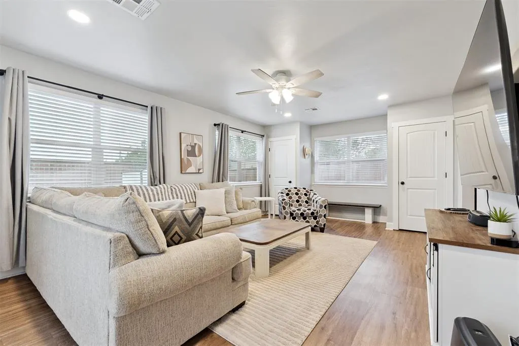 Photo 10 — 10609 N McKinley Avenue, Oklahoma City, OK 73114