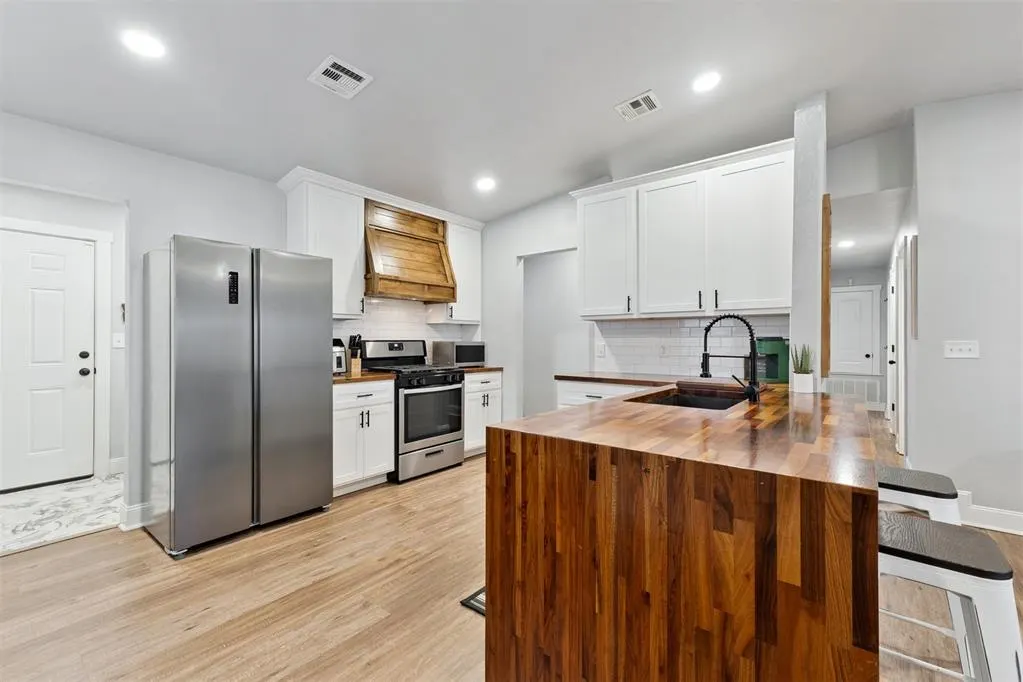Photo 20 — 10609 N McKinley Avenue, Oklahoma City, OK 73114