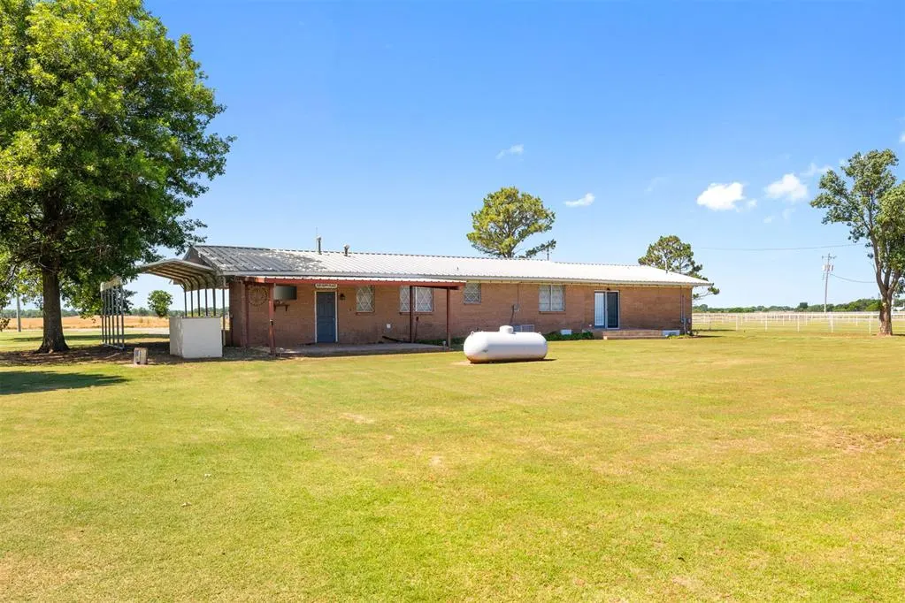 Photo 27 — 22431 100th Street, Maysville, OK 73057