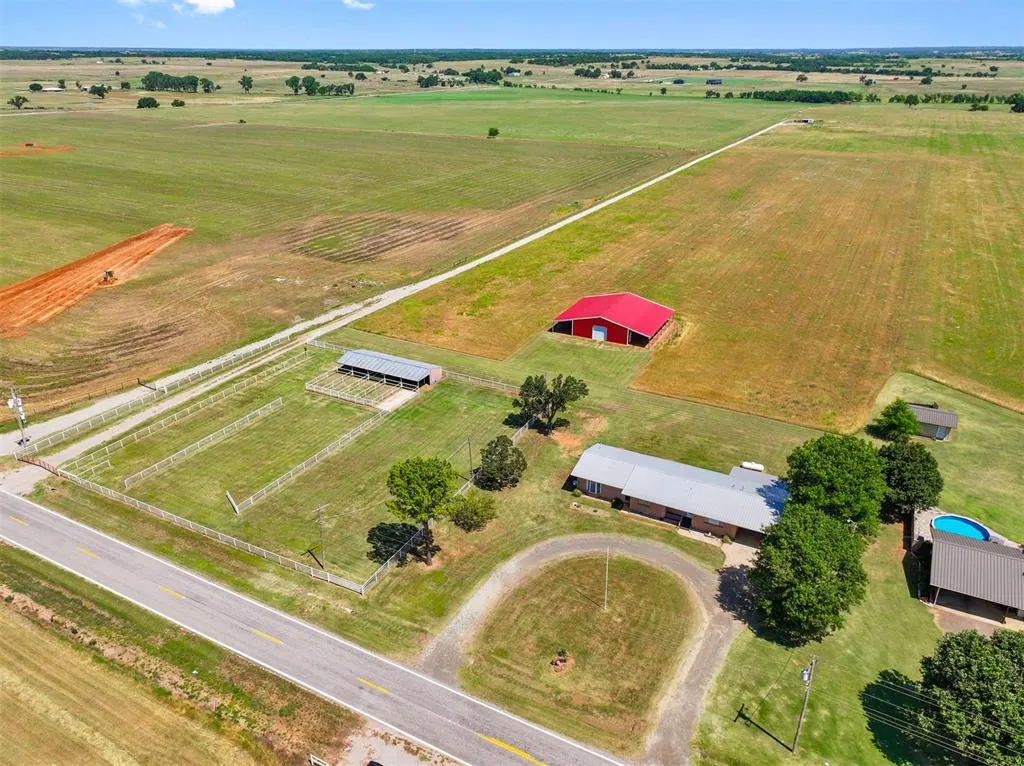 Photo 42 — 22431 100th Street, Maysville, OK 73057