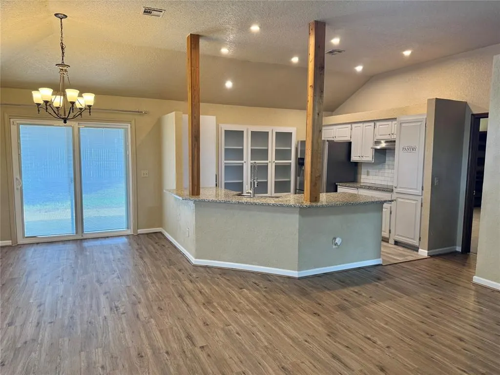 Photo 11 — 11445 Walters Avenue, Oklahoma City, OK 73162