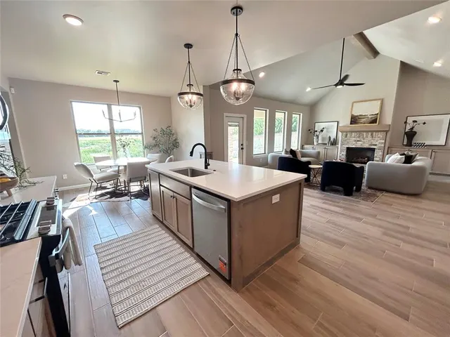 Photo 3 — 2029 Aminas Way, Yukon, OK 73099