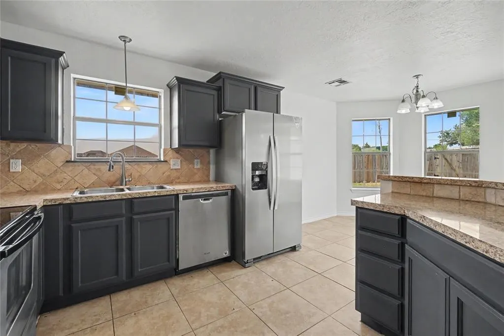 Photo 13 — 216 NW Cherry Avenue, Cache, OK 73527