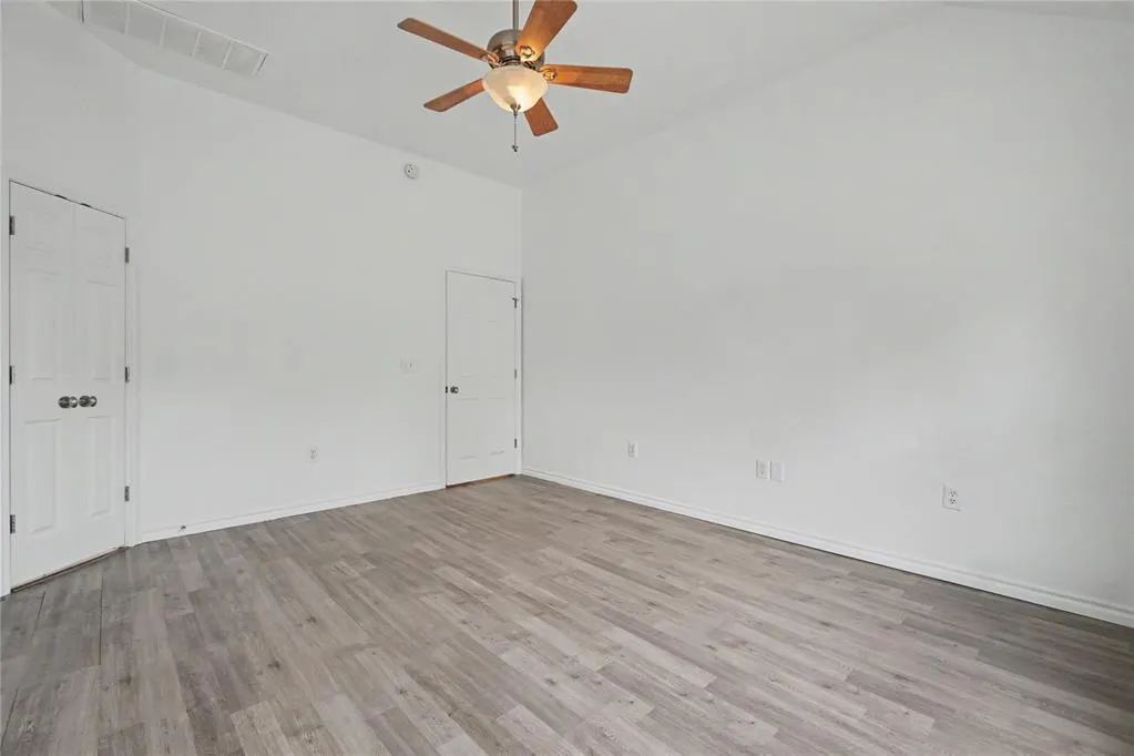 Photo 18 — 216 NW Cherry Avenue, Cache, OK 73527
