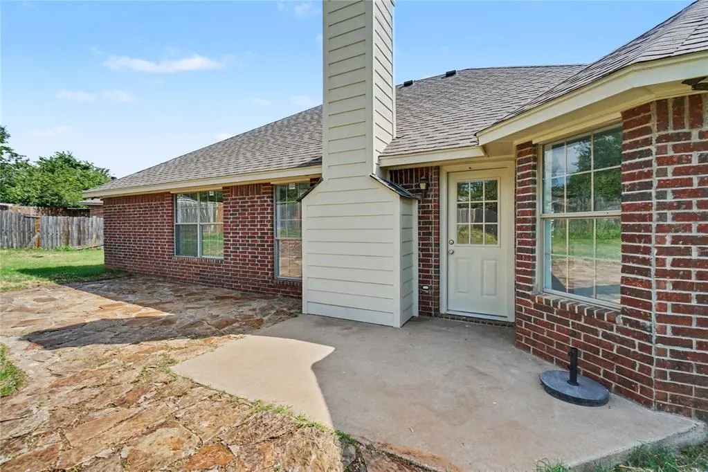 Photo 32 — 216 NW Cherry Avenue, Cache, OK 73527