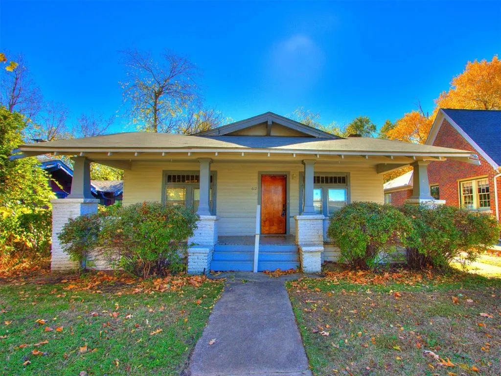Photo 2 — 612 NW 22nd Street, Oklahoma City, OK 73106