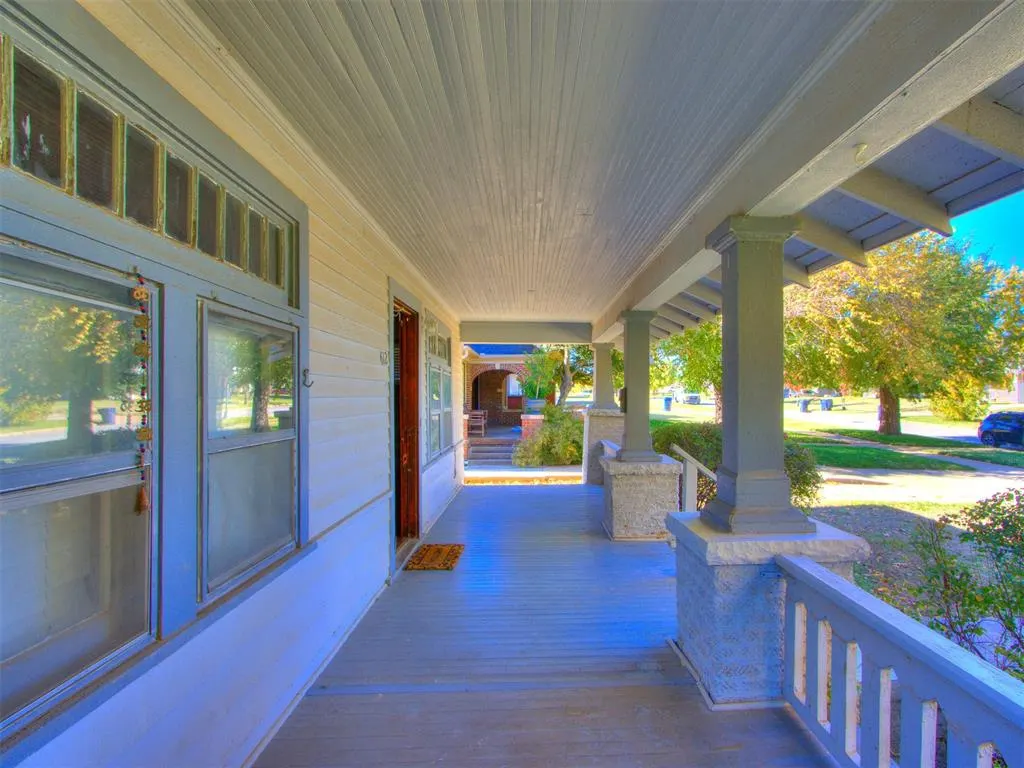 Photo 4 — 612 NW 22nd Street, Oklahoma City, OK 73106