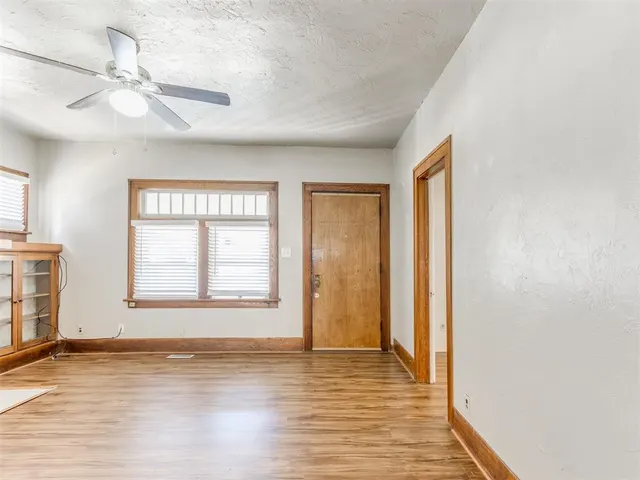 Photo 7 — 612 NW 22nd Street, Oklahoma City, OK 73106