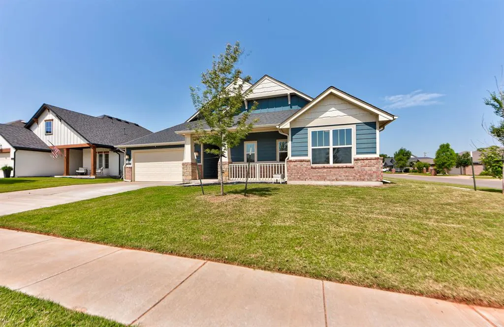Photo 2 — 3409 Gunnison River Drive, Yukon, OK 73099