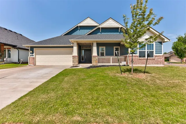Photo 3 — 3409 Gunnison River Drive, Yukon, OK 73099