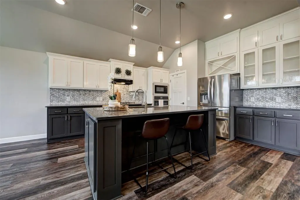 Photo 11 — 3409 Gunnison River Drive, Yukon, OK 73099