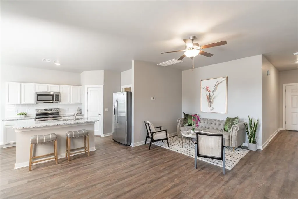 Photo 4 — 5261 Grassland Drive, Guthrie, OK 73044