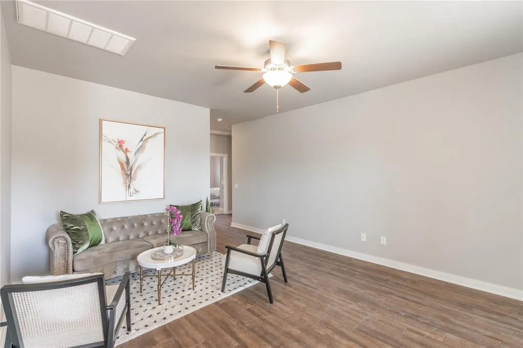 Photo 9 — 5261 Grassland Drive, Guthrie, OK 73044