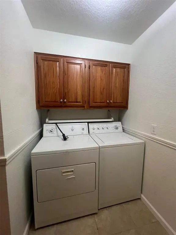 Photo 18 — 7317 Louisburg Drive, Oklahoma City, OK 73162