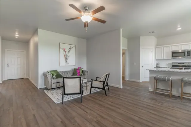 Photo 6 — 5191 Grassland Drive, Guthrie, OK 73044