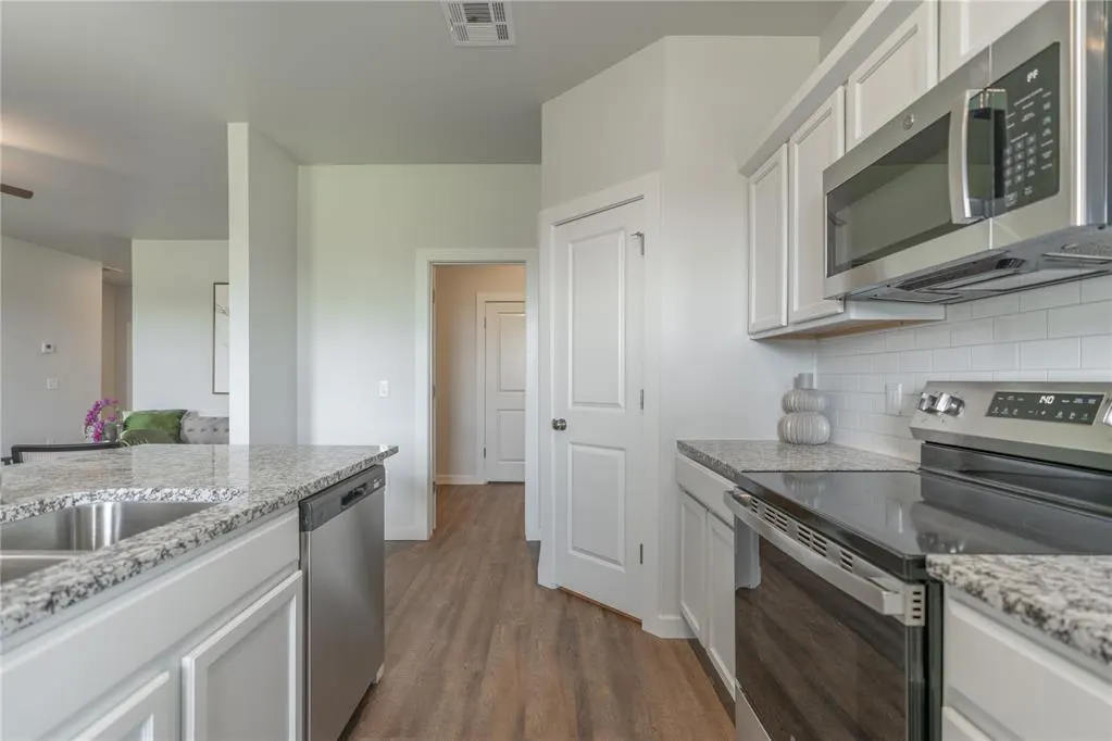 Photo 15 — 5191 Grassland Drive, Guthrie, OK 73044
