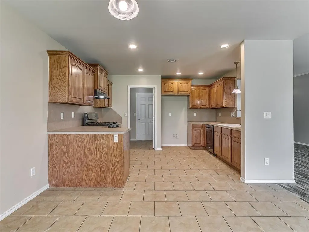 Photo 11 — 5116 SE 81st Street, Oklahoma City, OK 73135