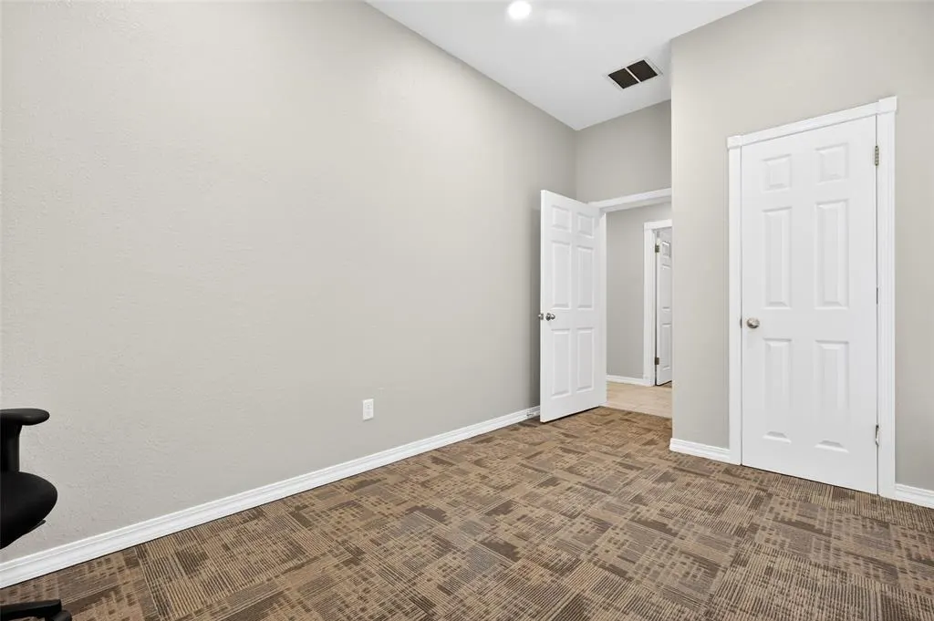 Photo 16 — 2400 Tee Circle, Norman, OK 73069