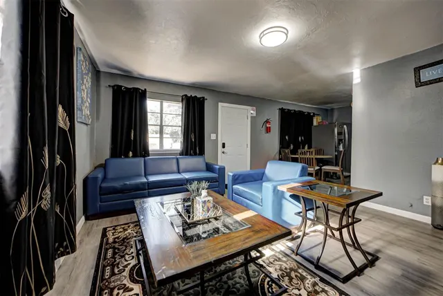 Photo 6 — 617 SW 34th Street, Oklahoma City, OK 73109