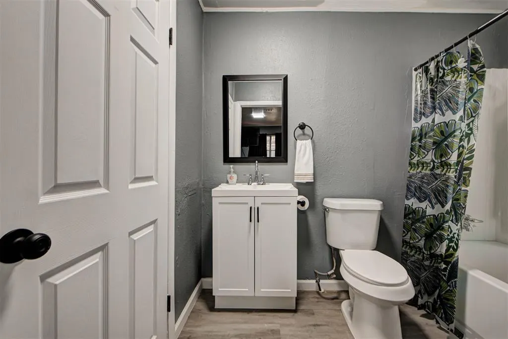 Photo 17 — 617 SW 34th Street, Oklahoma City, OK 73109