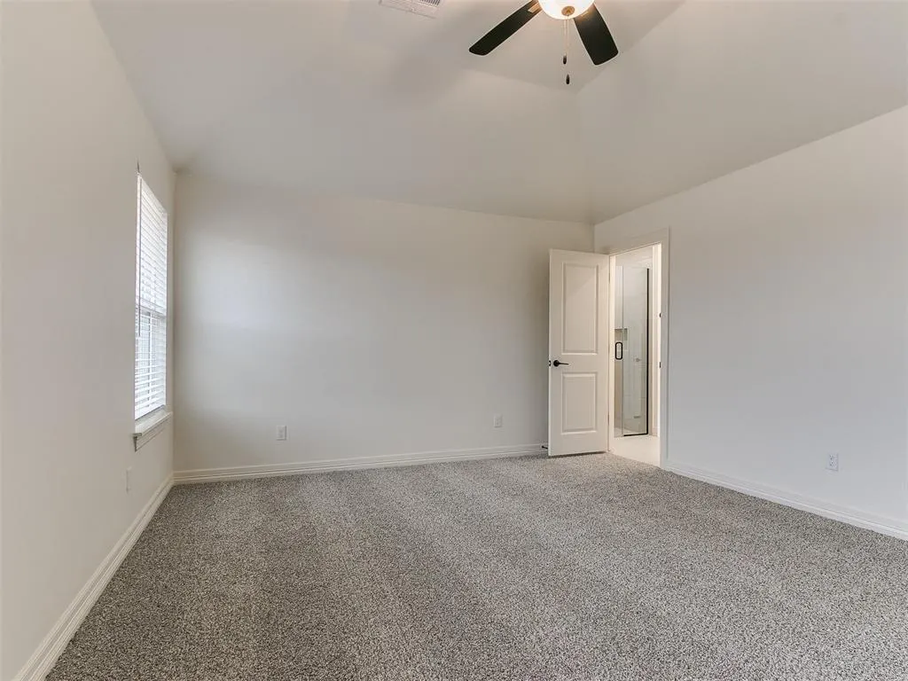Photo 20 — 7717 Three Woods Lane, Yukon, OK 73099