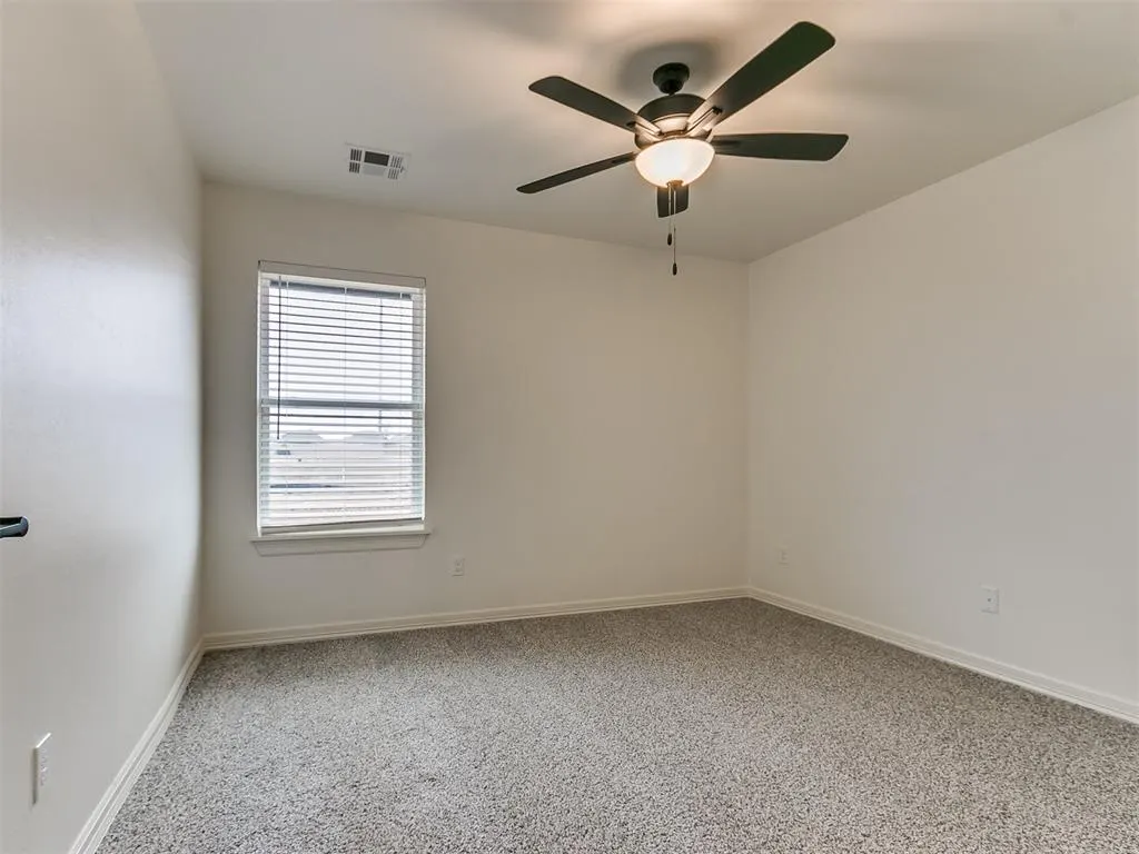 Photo 35 — 7717 Three Woods Lane, Yukon, OK 73099