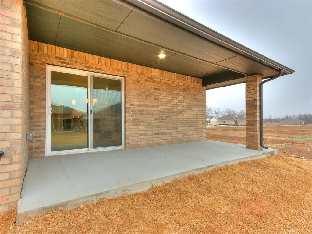 Photo 37 — 7717 Three Woods Lane, Yukon, OK 73099