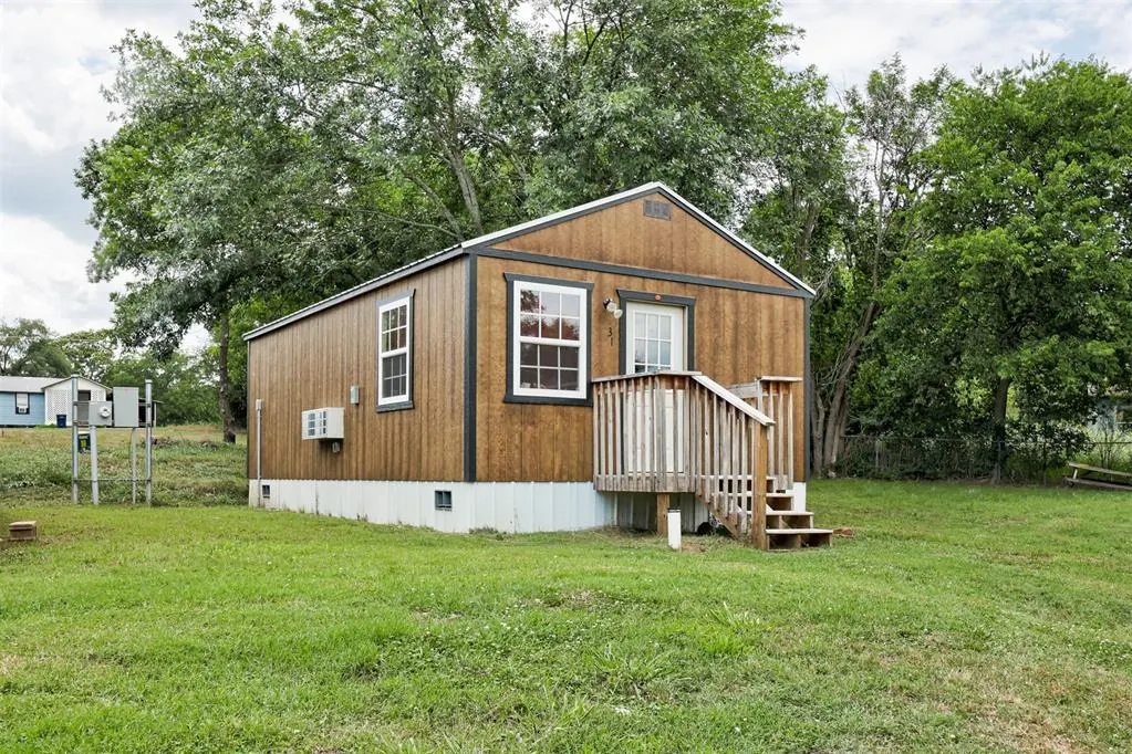 Photo 3 — 1313 Boren Boulevard, Seminole, OK 74868