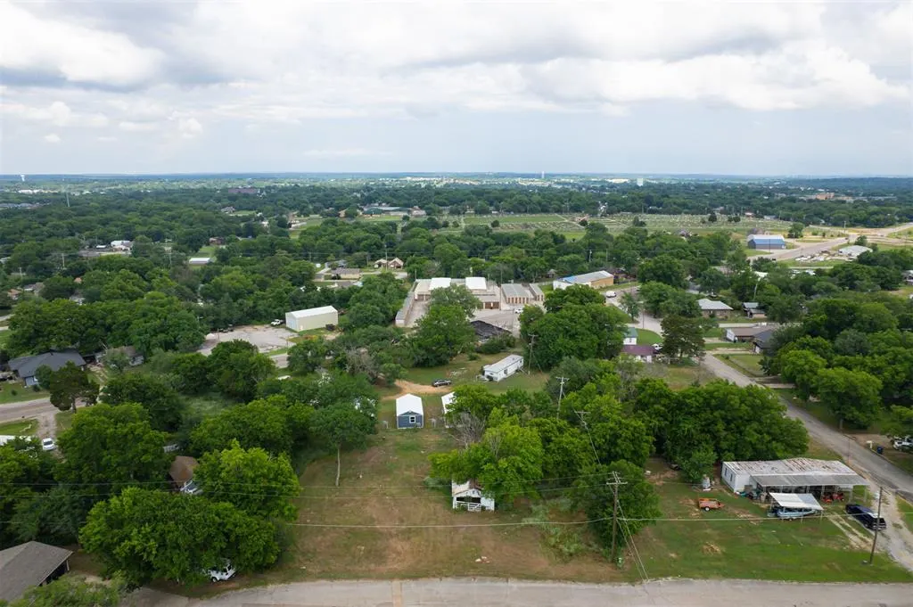 Photo 33 — 1313 Boren Boulevard, Seminole, OK 74868