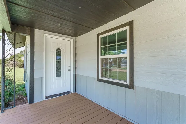 Photo 4 — 209 S Linwood Street, Cordell, OK 73632