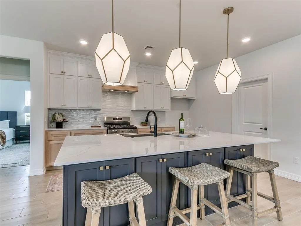 Photo 10 — 7717 Woods Edge Way, Yukon, OK 73099
