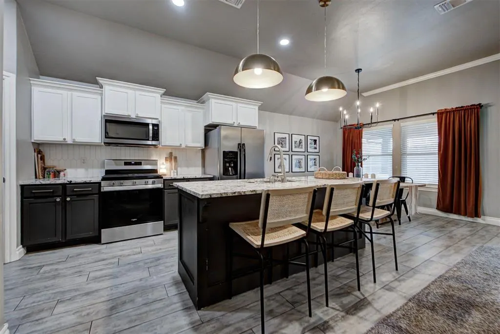 Photo 9 — 1211 Crimson Creek Circle, El Reno, OK 73036