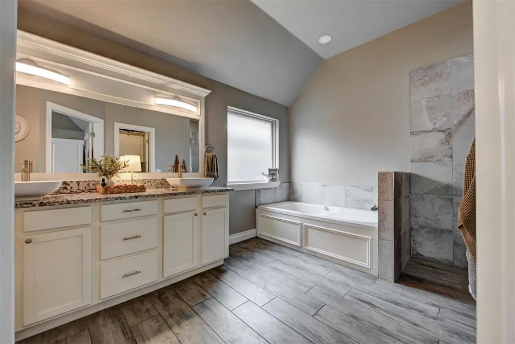 Photo 21 — 1211 Crimson Creek Circle, El Reno, OK 73036