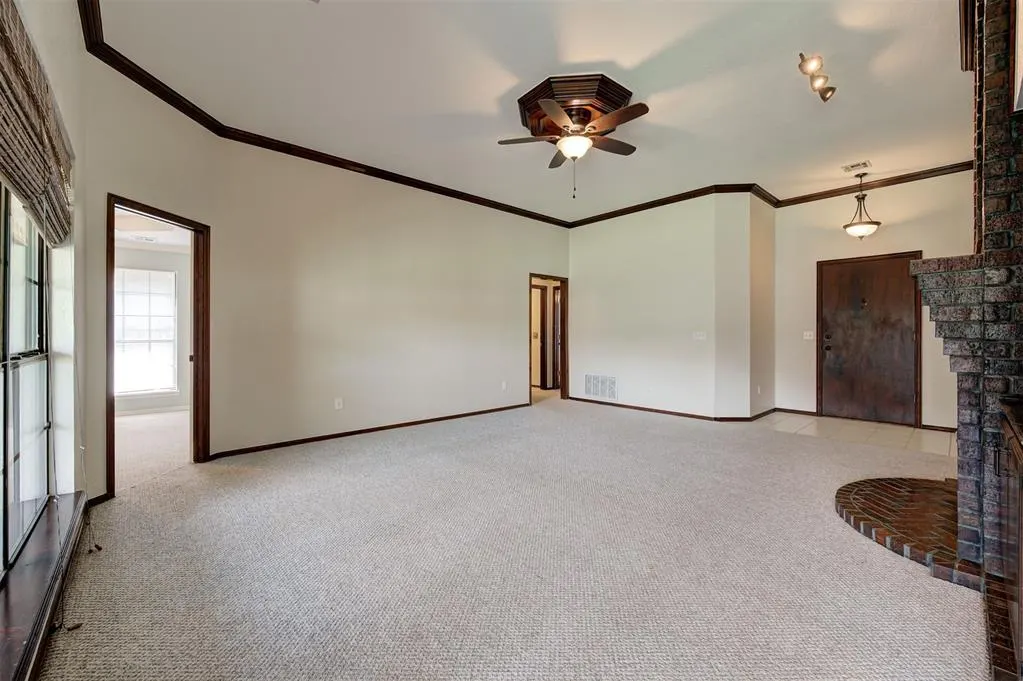 Photo 8 — 3053 SW 92nd Street, Oklahoma City, OK 73159