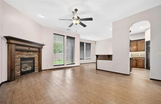 Photo 4 — 17305 Serrano Drive, Oklahoma City, OK 73170