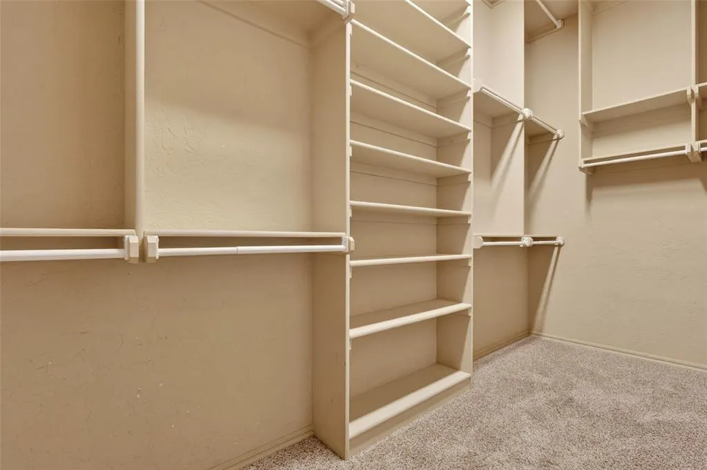 Photo 18 — 17305 Serrano Drive, Oklahoma City, OK 73170