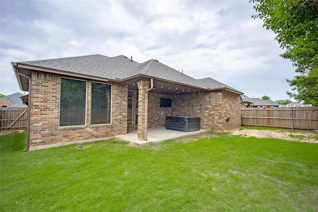 Photo 27 — 17305 Serrano Drive, Oklahoma City, OK 73170