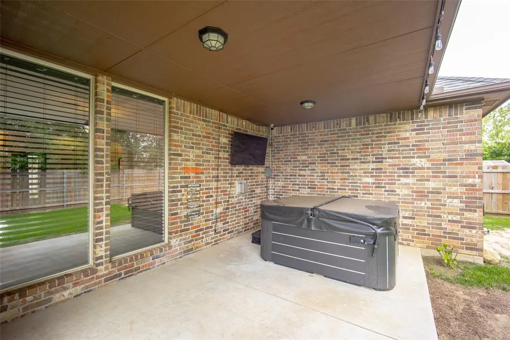 Photo 28 — 17305 Serrano Drive, Oklahoma City, OK 73170