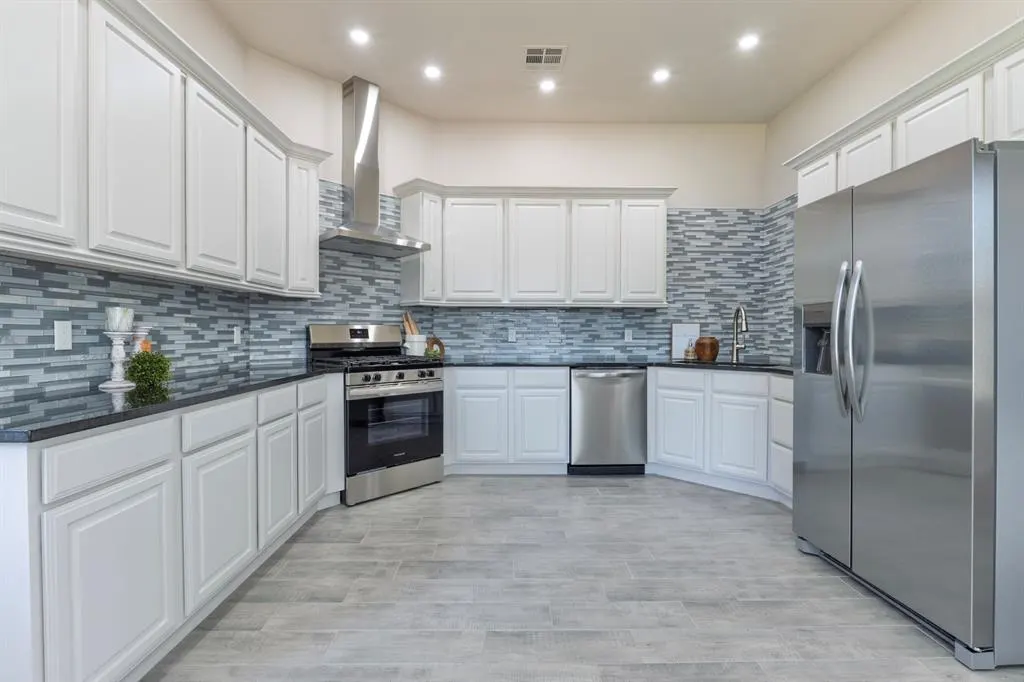 Photo 6 — 3930 Maple Grove Avenue, Shawnee, OK 74804