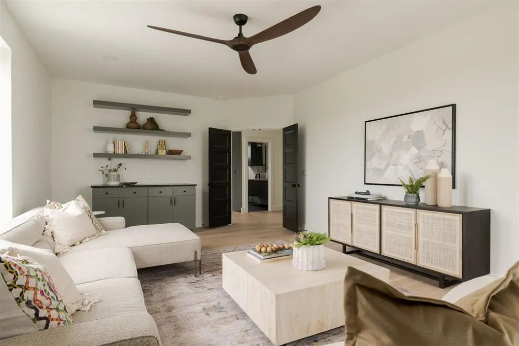 Photo 31 — 820 NW 67th Street, Oklahoma City, OK 73116