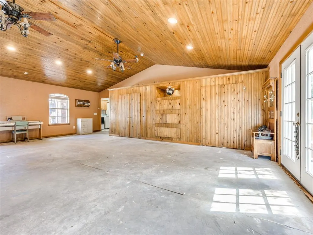 Photo 17 — 10201 Fawn Valley Drive, Mustang, OK 73064