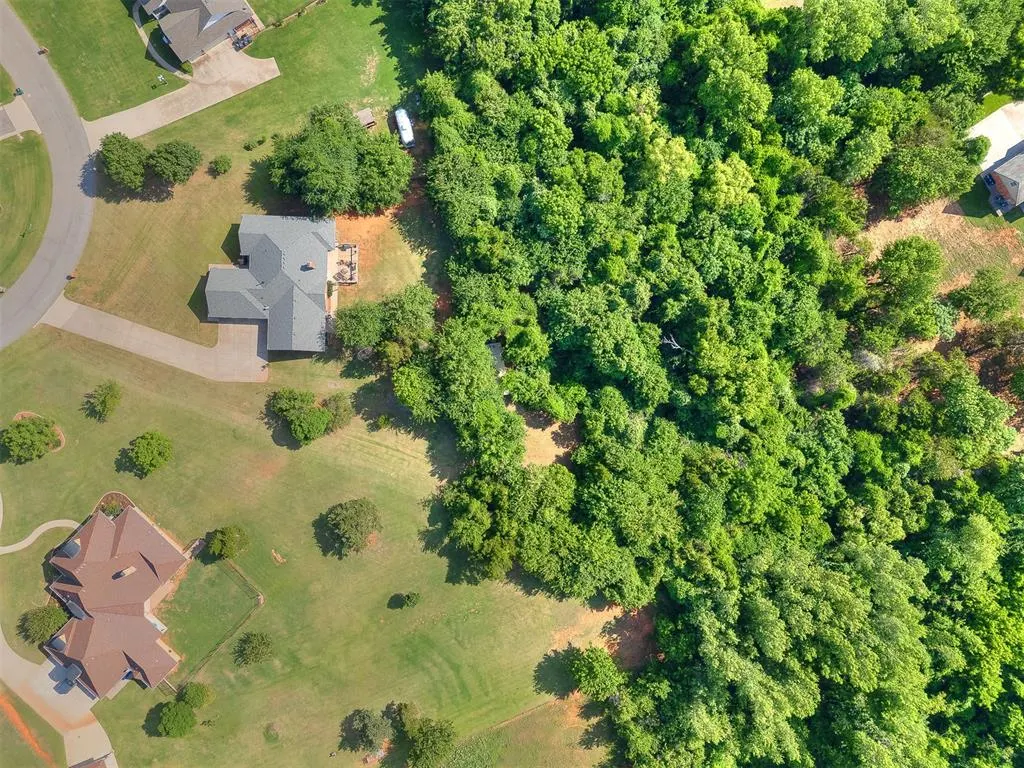 Photo 36 — 10201 Fawn Valley Drive, Mustang, OK 73064