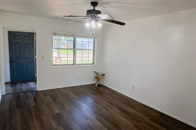 Photo 5 — 620 Willow Ridge Place, Edmond, OK 73003